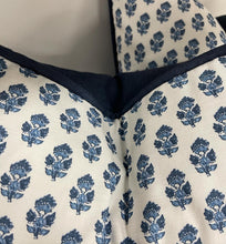 Load image into Gallery viewer, Julian Pattern by Thibaut