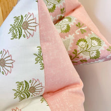 Load image into Gallery viewer, Milford Pattern by Thibaut