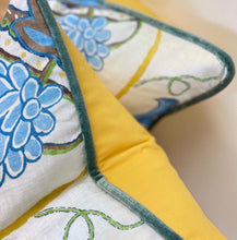 Load image into Gallery viewer, Windsor Pattern by Thibaut