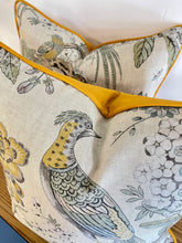 Load image into Gallery viewer, Villeneuve Pattern by Thibaut