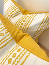 Load image into Gallery viewer, New Haven Stripe Pattern by Thibaut