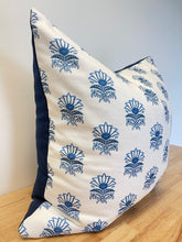 Load image into Gallery viewer, Milford Pattern by Thibaut