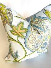 Load image into Gallery viewer, Windsor Pattern by Thibaut