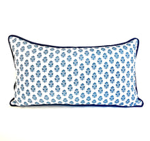 Load image into Gallery viewer, Julian Pattern by Thibaut