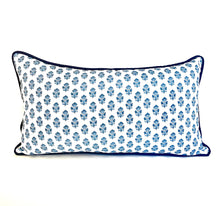 Load image into Gallery viewer, "Ready to Ship" Julian Pattern by Thibaut