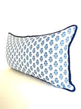 Load image into Gallery viewer, "Ready to Ship" Julian Pattern by Thibaut