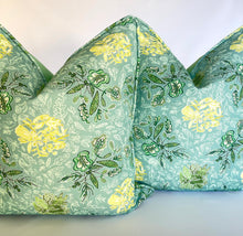 Load image into Gallery viewer, "Ready to Ship" Elizabeth Pattern by Ferrick Mason