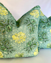 Load image into Gallery viewer, "Ready to Ship" Elizabeth Pattern by Ferrick Mason
