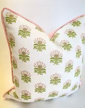 Load image into Gallery viewer, Milford Pattern by Thibaut